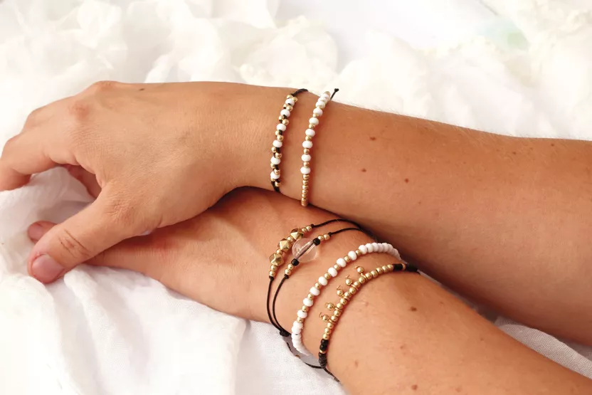 Kit bijoux - Nuits infinies sur lit d'étoiles (Or et noir)