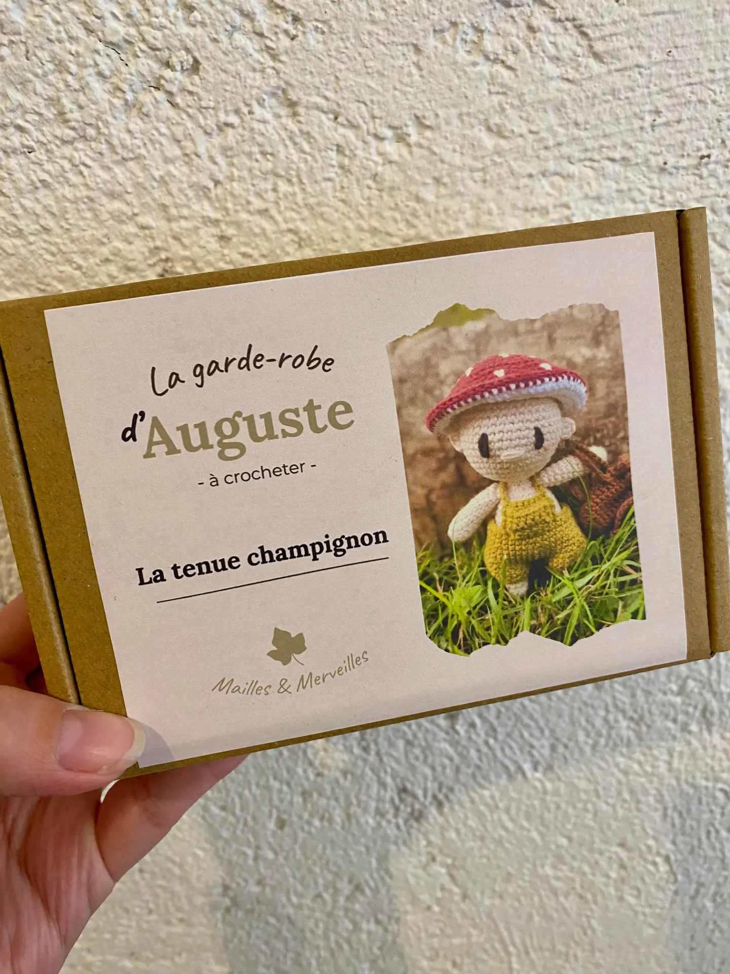 La garde-robe d'Auguste - La tenue champignon